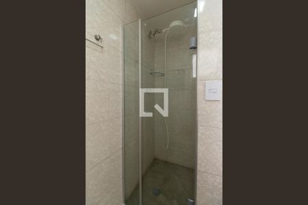 Banheiro de apartamento para alugar com 1 quarto, 32m² em Liberdade, São Paulo