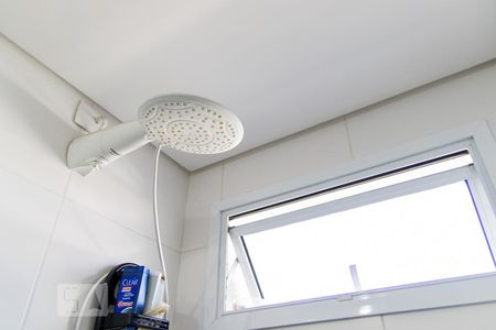 Apartamento à venda com 54m², 2 quartos e 2 vagasChuveiro