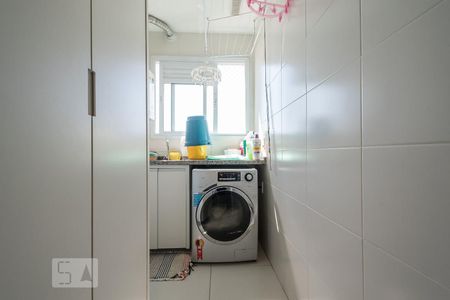 Apartamento à venda com 80m², 2 quartos e 1 vaga Apartamento à venda com 80m², 2 quartos e 1 vagaÁrea de Serviço