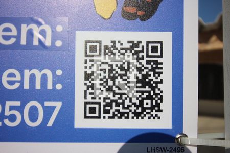 Casa à venda com 248m², 3 quartos e 3 vagasQR CODE