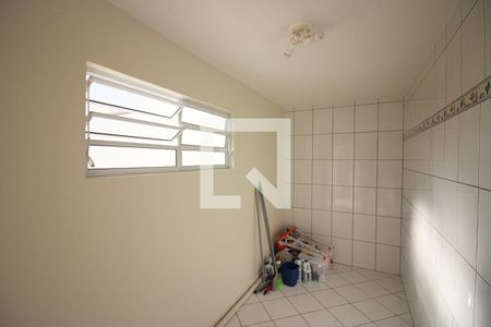 Casa à venda com 248m², 3 quartos e 3 vagasQuarto de Serviço