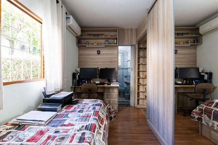 Casa à venda com 400m², 3 quartos e 4 vagas2o. Andar - Quarto 2 - Suíte