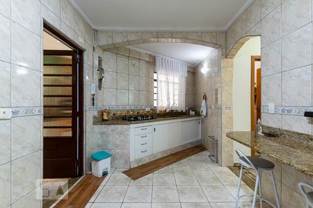 Casa à venda com 400m², 3 quartos e 4 vagas1o. Andar - Cozinha