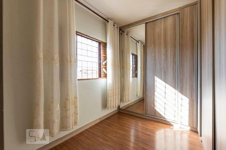 Casa à venda com 400m², 3 quartos e 4 vagas2o. Andar - Quarto 1