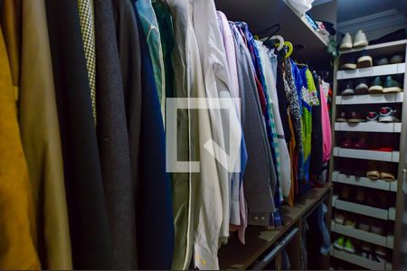 Apartamento à venda com 87m², 3 quartos e 2 vagas Apartamento à venda com 87m², 3 quartos e 2 vagasCloset da Suíte master