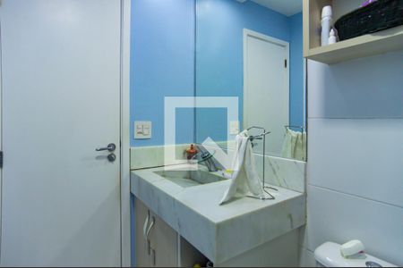 Apartamento à venda com 87m², 3 quartos e 2 vagas Apartamento à venda com 87m², 3 quartos e 2 vagasBanheiro Corredor
