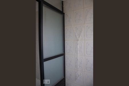 Apartamento para alugar com 75m², 3 quartos e 1 vaga Apartamento para alugar com 75m², 3 quartos e 1 vagaÁrea de serviço