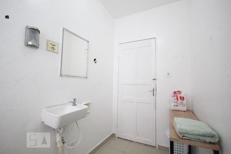 Casa à venda com 65m², 2 quartos e 3 vagasBanheiro