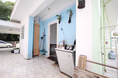 Casa à venda com 65m², 2 quartos e 3 vagasÁrea de Serviço