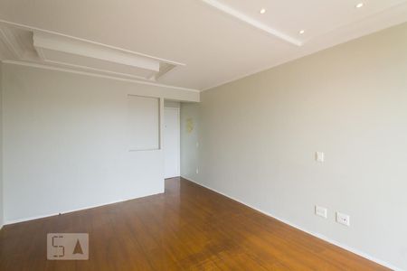 Sala de apartamento para alugar com 3 quartos, 72m² em Vila Nair, São Paulo