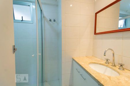 Apartamento à venda com 72m², 3 quartos e 2 vagasBanheiro