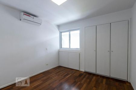Apartamento para alugar com 101m², 2 quartos e 1 vagaQuarto 1