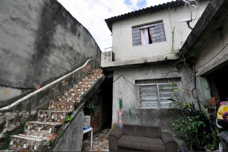 Casa à venda com 132m², 2 quartos e 1 vagaEntrada do Sobrado 