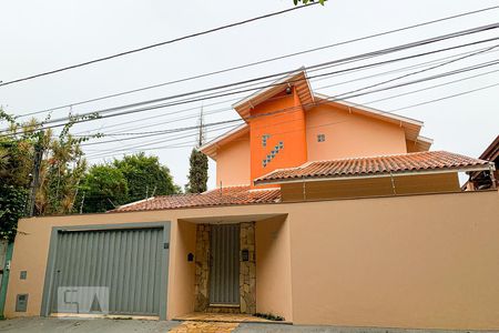 Studio para alugar com 25m², 1 quarto e 1 vaga Studio para alugar com 25m², 1 quarto e 1 vagaFachada