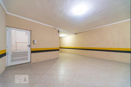 Apartamento à venda com 220m², 3 quartos e 2 vagas Apartamento à venda com 220m², 3 quartos e 2 vagasGaragem