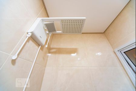 Apartamento à venda com 220m², 3 quartos e 2 vagas Apartamento à venda com 220m², 3 quartos e 2 vagasChuveiro