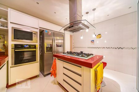 Apartamento à venda com 220m², 3 quartos e 2 vagas Apartamento à venda com 220m², 3 quartos e 2 vagasCozinha