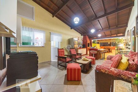 Apartamento à venda com 220m², 3 quartos e 2 vagas Apartamento à venda com 220m², 3 quartos e 2 vagasÁrea Gourmet - Cobertura