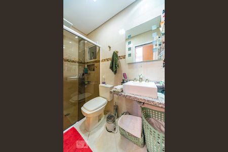 Apartamento à venda com 220m², 3 quartos e 2 vagas Apartamento à venda com 220m², 3 quartos e 2 vagasBanheiro do Quarto 3