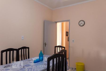 Casa à venda com 158m², 5 quartos e 3 vagasCopa