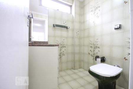 Apartamento à venda com 70m², 2 quartos e sem vagaBanheiro