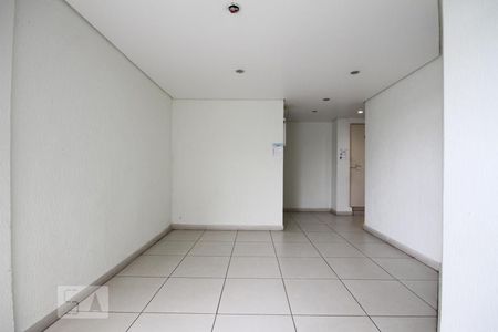 Apartamento à venda com 70m², 2 quartos e sem vagaHall de entrada