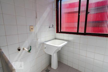 Apartamento à venda com 75m², 3 quartos e 1 vagaCozinha e Área de Serviço