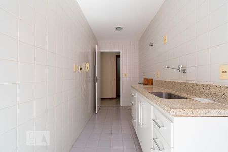 Apartamento à venda com 75m², 3 quartos e 1 vagaCozinha e Área de Serviço