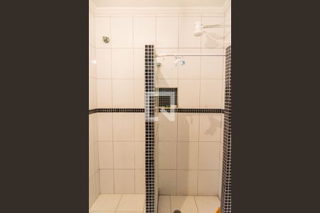 Casa à venda com 150m², 4 quartos e 8 vagasBanheiro da suíte 1