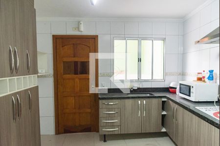 Casa à venda com 150m², 4 quartos e 8 vagasCozinha