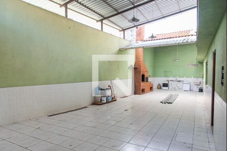 Casa à venda com 150m², 4 quartos e 8 vagasGaragem/área de serviço