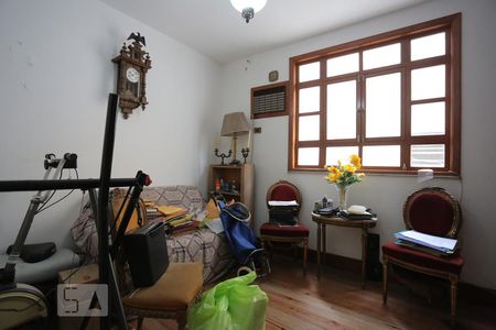 Apartamento à venda com 360m², 4 quartos e 2 vagasQuarto 5