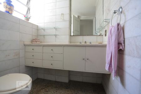 Apartamento à venda com 360m², 4 quartos e 2 vagasBanheiro 2