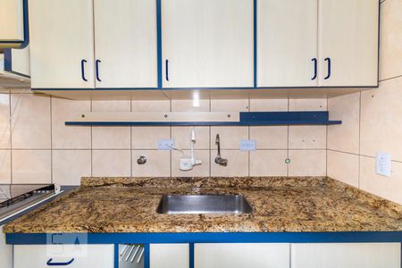 Apartamento para alugar com 65m², 3 quartos e 1 vagaCozinha e Área de Serviço