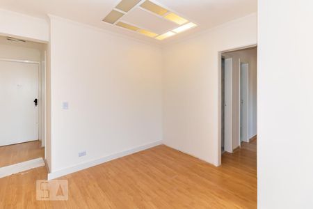 Sala de apartamento para alugar com 3 quartos, 65m² em Vila Maria Alta, São Paulo