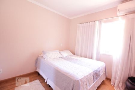Casa à venda com 78m², 2 quartos e 2 vagas Casa à venda com 78m², 2 quartos e 2 vagasQuarto 2
