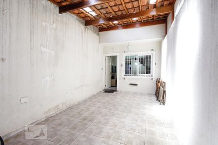 Casa à venda com 78m², 2 quartos e 2 vagas Casa à venda com 78m², 2 quartos e 2 vagasGaragem