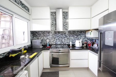 Casa à venda com 78m², 2 quartos e 2 vagas Casa à venda com 78m², 2 quartos e 2 vagasCozinha