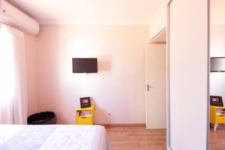 Casa à venda com 78m², 2 quartos e 2 vagas Casa à venda com 78m², 2 quartos e 2 vagasQuarto 2