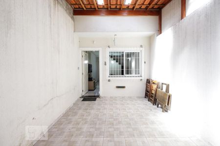 Casa à venda com 78m², 2 quartos e 2 vagas Casa à venda com 78m², 2 quartos e 2 vagasGaragem