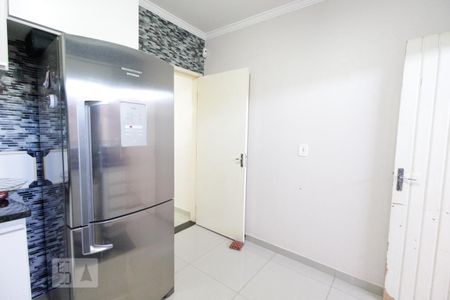 Casa à venda com 78m², 2 quartos e 2 vagas Casa à venda com 78m², 2 quartos e 2 vagasCozinha