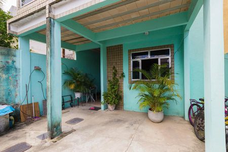 Casa à venda com 196m², 4 quartos e 1 vagaGaragem