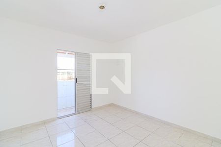 Quarto 1 de casa para alugar com 3 quartos, 180m² em Jardim Sapopemba, São Paulo