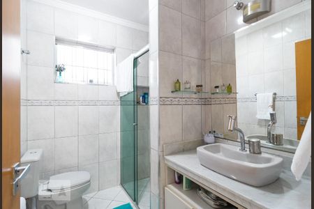 Casa à venda com 230m², 3 quartos e 3 vagas Casa à venda com 230m², 3 quartos e 3 vagasBanheiro Social