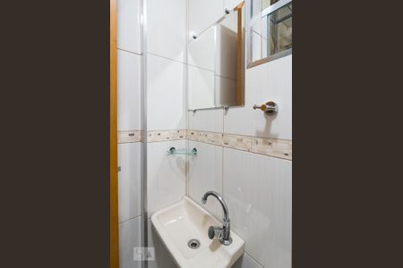 Casa à venda com 230m², 3 quartos e 3 vagas Casa à venda com 230m², 3 quartos e 3 vagasBanheiro de Serviço