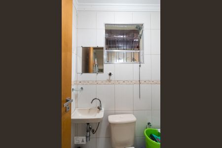 Casa à venda com 230m², 3 quartos e 3 vagas Casa à venda com 230m², 3 quartos e 3 vagasBanheiro de Serviço