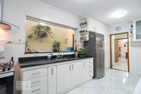 Casa à venda com 230m², 3 quartos e 3 vagas Casa à venda com 230m², 3 quartos e 3 vagasCozinha