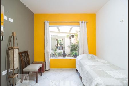 Casa à venda com 230m², 3 quartos e 3 vagas Casa à venda com 230m², 3 quartos e 3 vagasQuarto 3