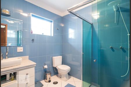 Casa à venda com 230m², 3 quartos e 3 vagas Casa à venda com 230m², 3 quartos e 3 vagasBanheiro da Suíte