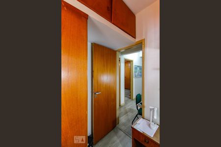 Apartamento à venda com 78m², 3 quartos e 2 vagasQuarto 3